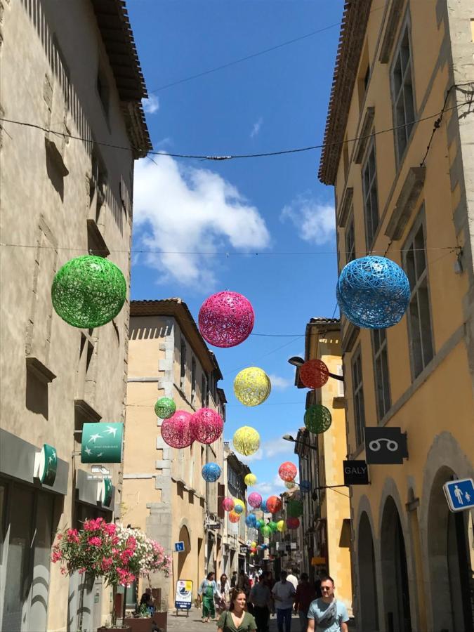 La Rosela De La Cite Acomodação com café da manhã Palaja Exterior foto